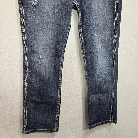 Silver 27 Twisted Capri Cropped Denim Distressed Jeans - Picture 5 of 10
